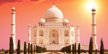 Taj Mahal Sunrise Tour from Delhi